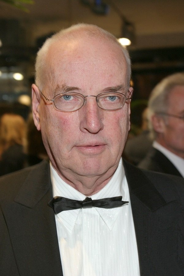 Peter Schamoni backdrop