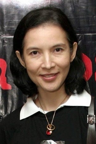 Bella Esperance backdrop