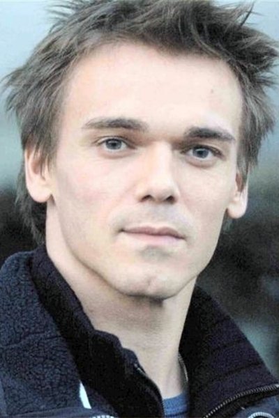 Marc Pistolesi backdrop