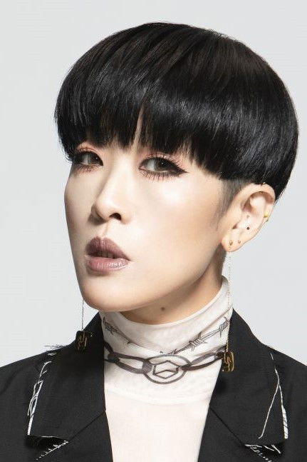 Sandee Chan backdrop