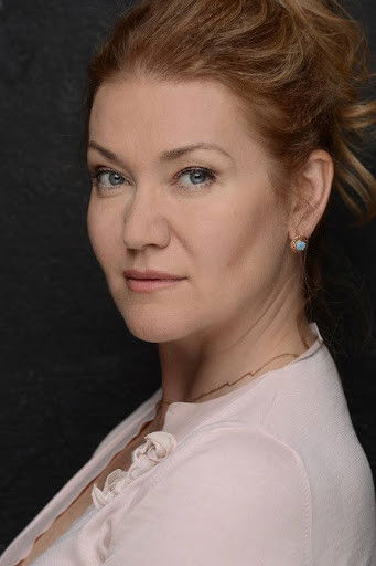 Юлия Либет backdrop