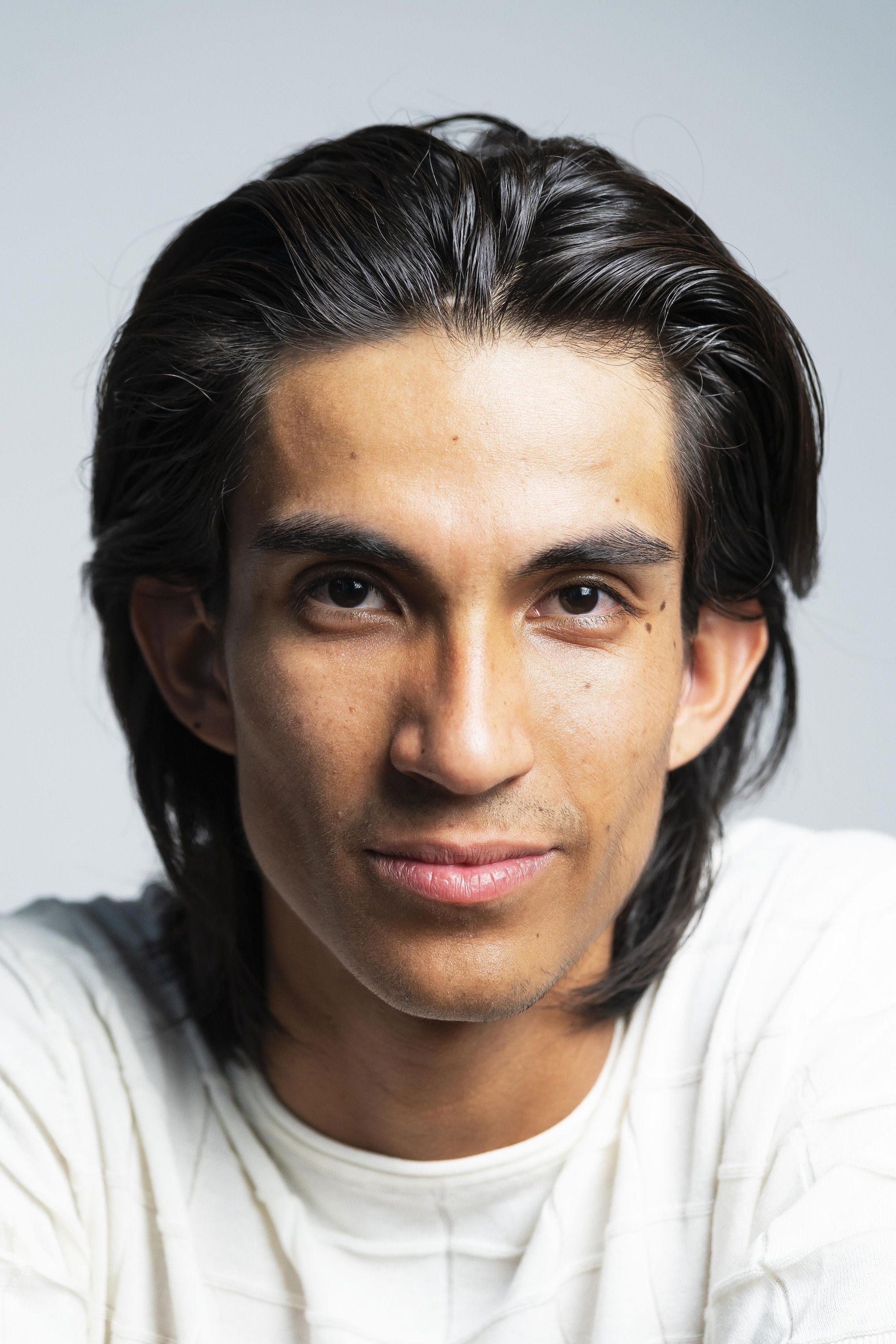 Juan Carlos Burbello backdrop