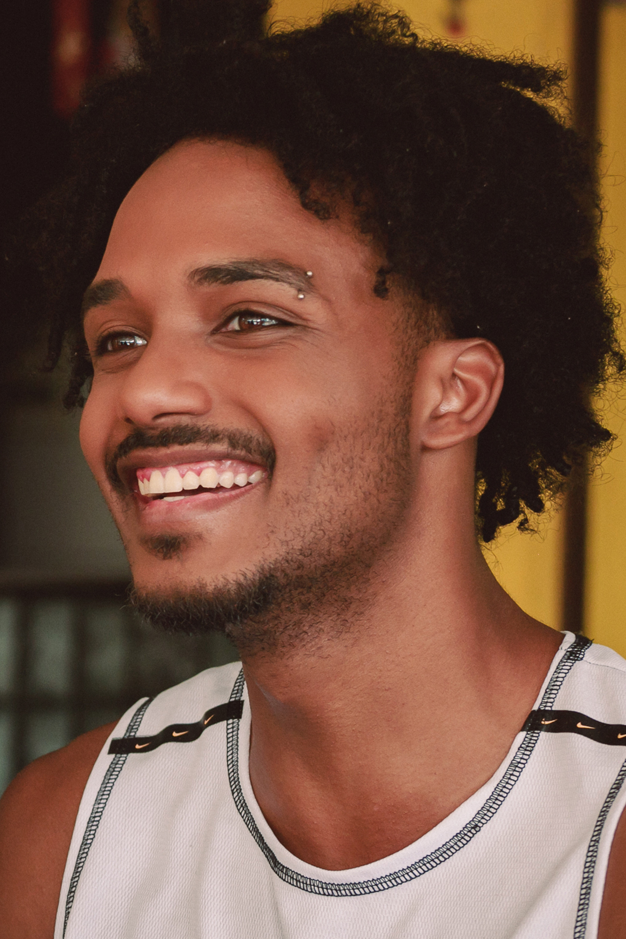 Charles Alves backdrop