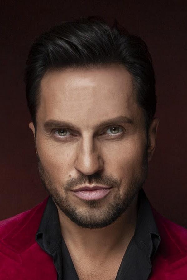 Aleksandr Revva backdrop