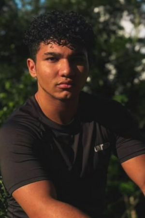 Matheus Capellete backdrop