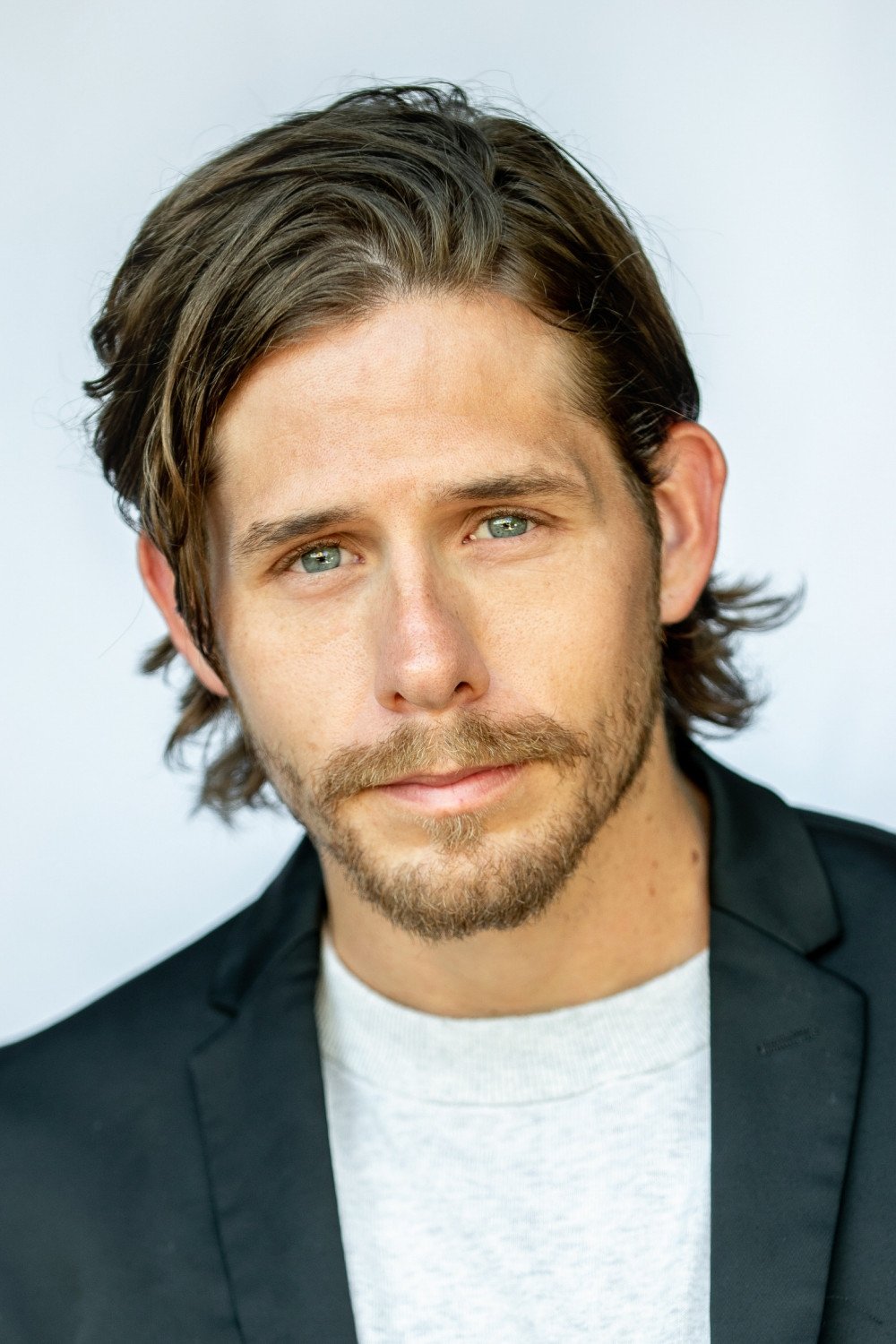 Aaron Jaeger  backdrop