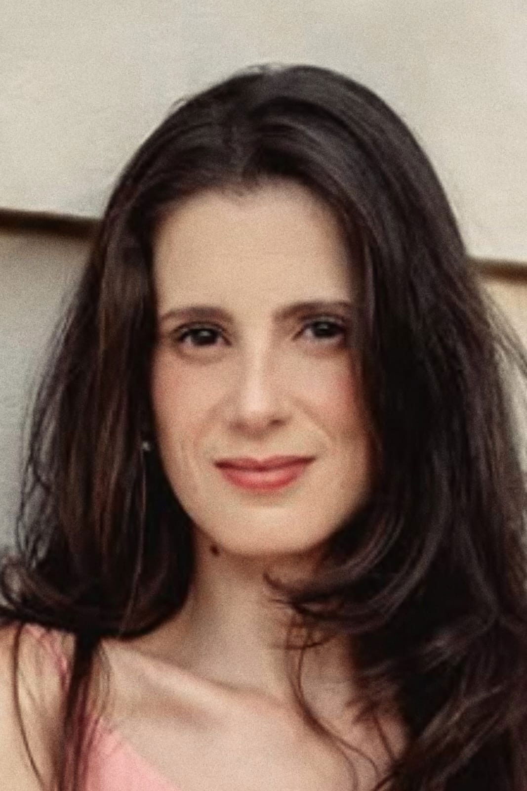 Isabela Prado backdrop