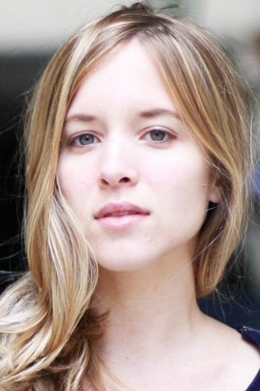 Capucine Delaby backdrop