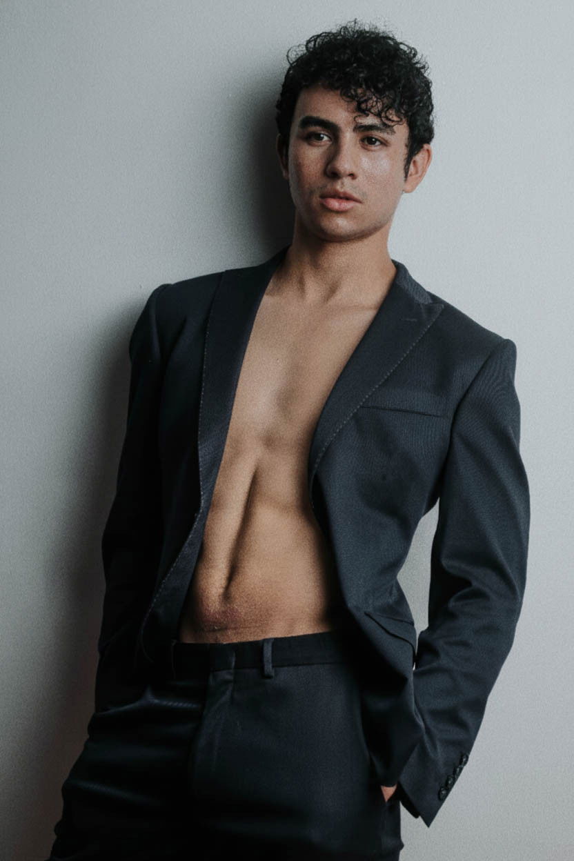 Roberto Carlos Villalobos backdrop