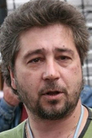 Andrey Marmontov backdrop