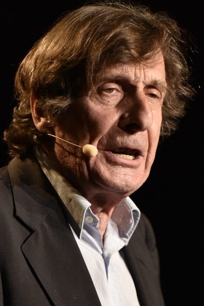 Daniel Laloux backdrop