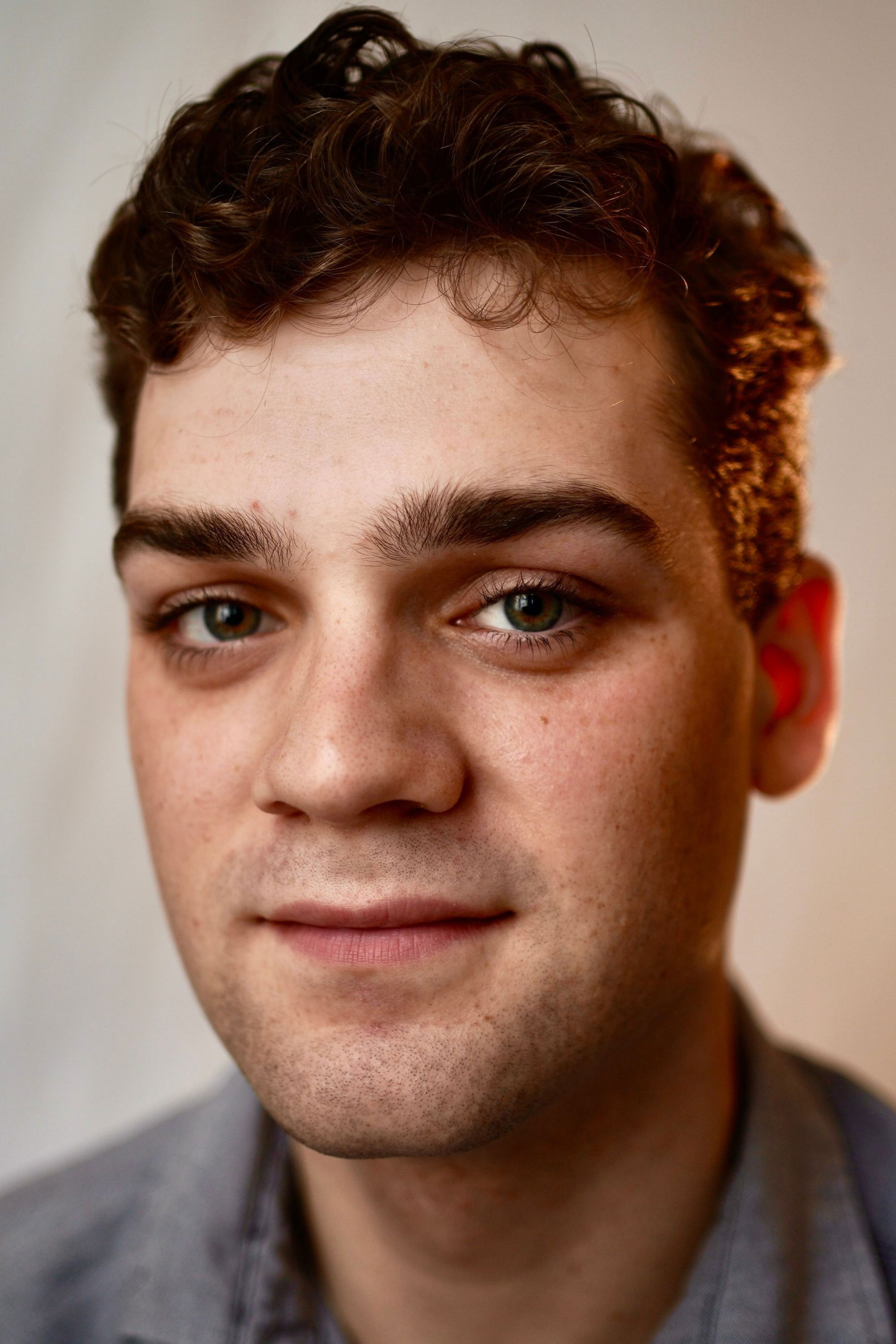 Liam Summers backdrop