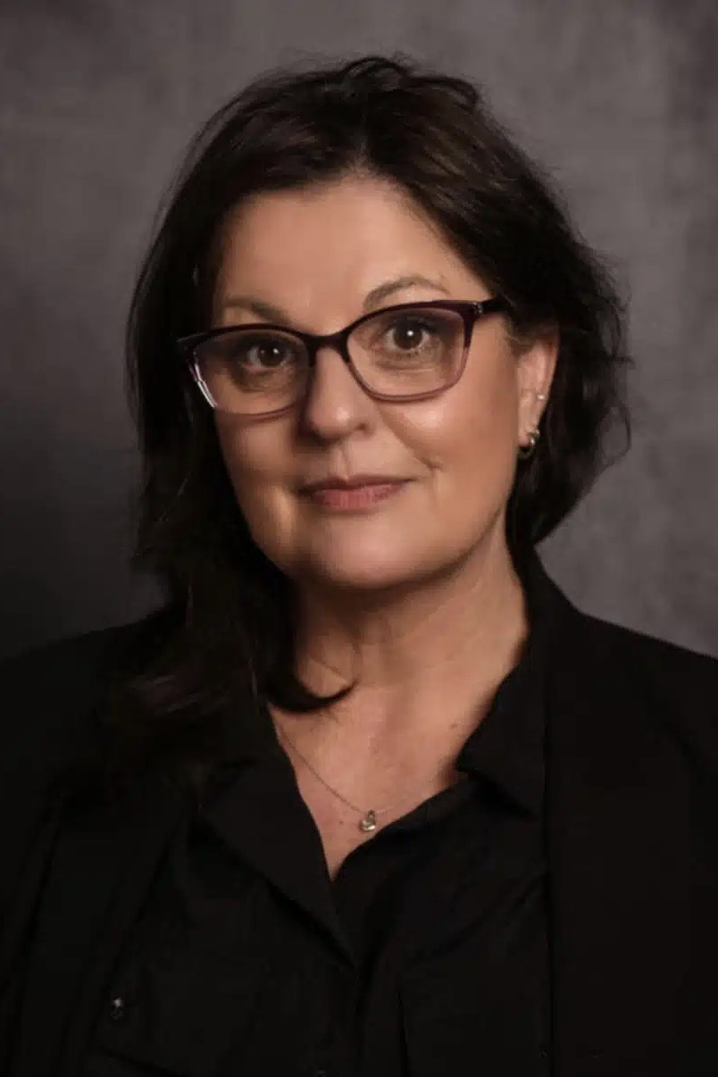 Nettie Sheridan backdrop