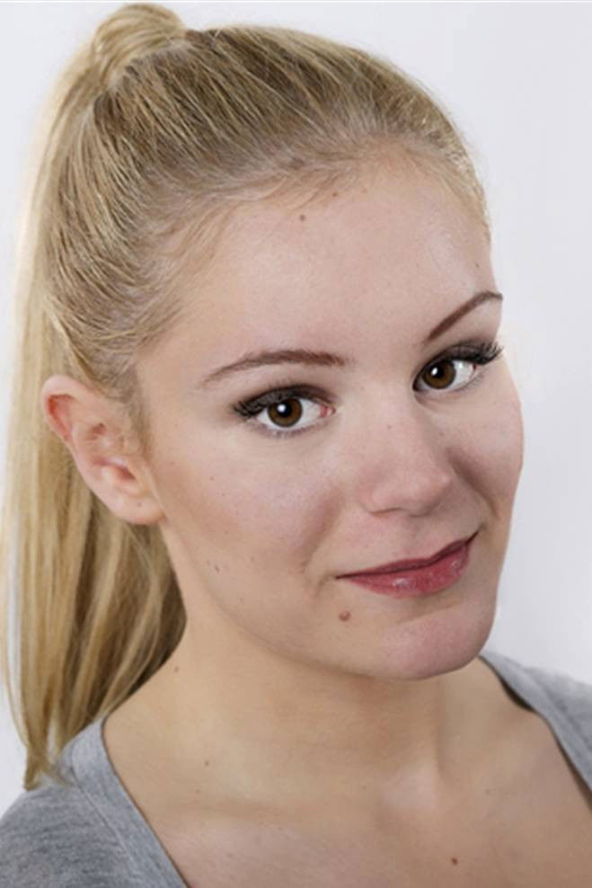 Mathilda Paradeiser backdrop