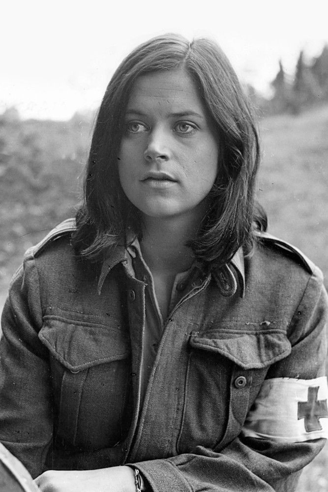 Marijana Brecelj backdrop