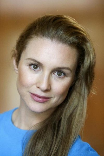 Iva Krajnc Bagola backdrop