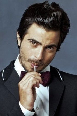 Itay Turgeman backdrop