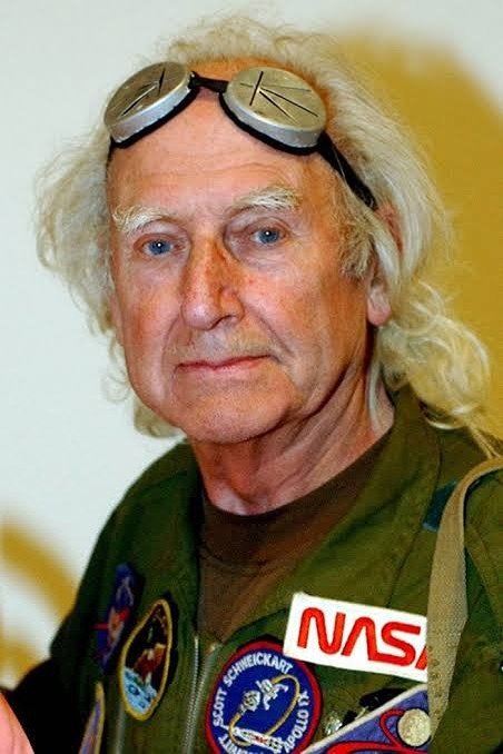 Bruce Lacey backdrop