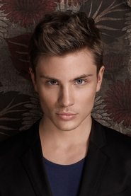 Jannik Schümann → Xhanik Shuman