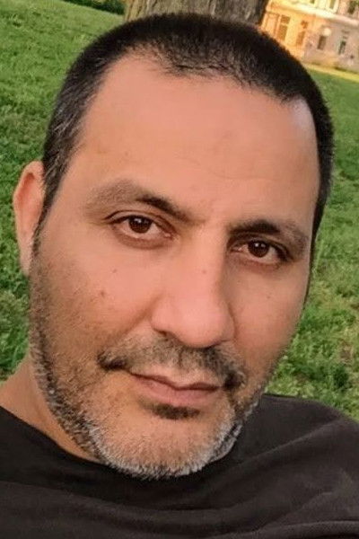 Emil Ben-Shimon backdrop