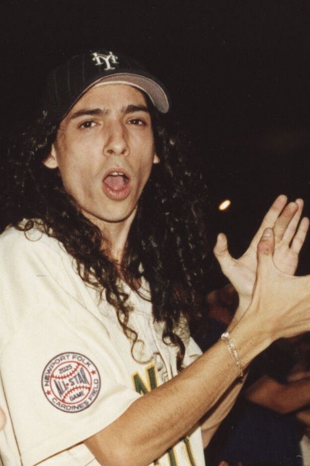 Dominic Digesu backdrop