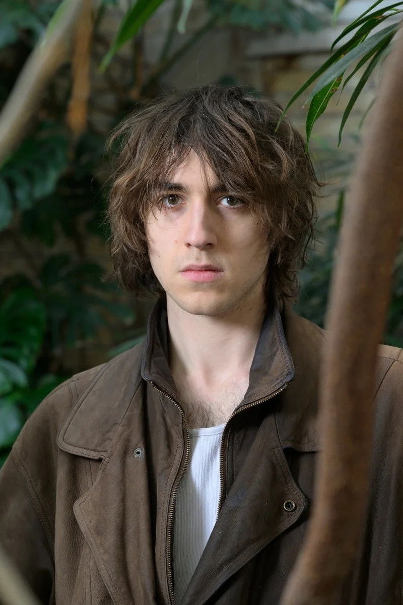 Cameron Winter backdrop