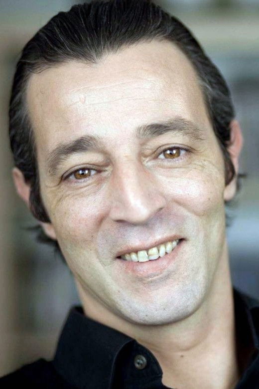 Nasser Zerkoune backdrop