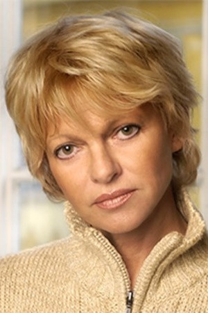 Mária Goór Nagy backdrop