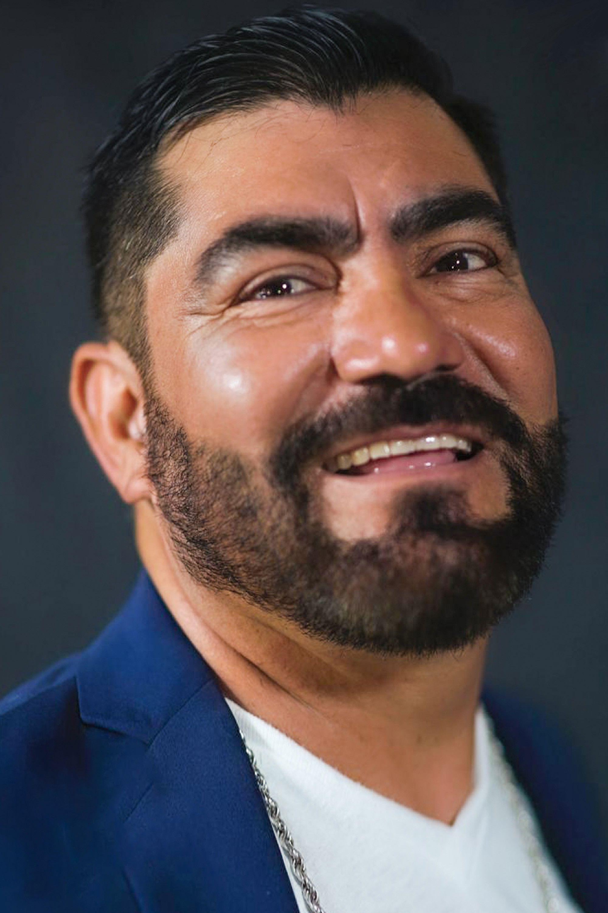 Eber Segobia backdrop