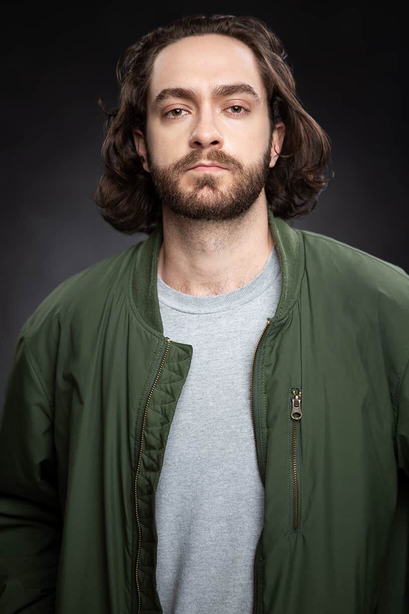 Huilipp Blokus Lagiv backdrop