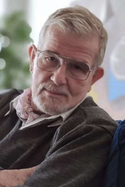 Claude Loir backdrop