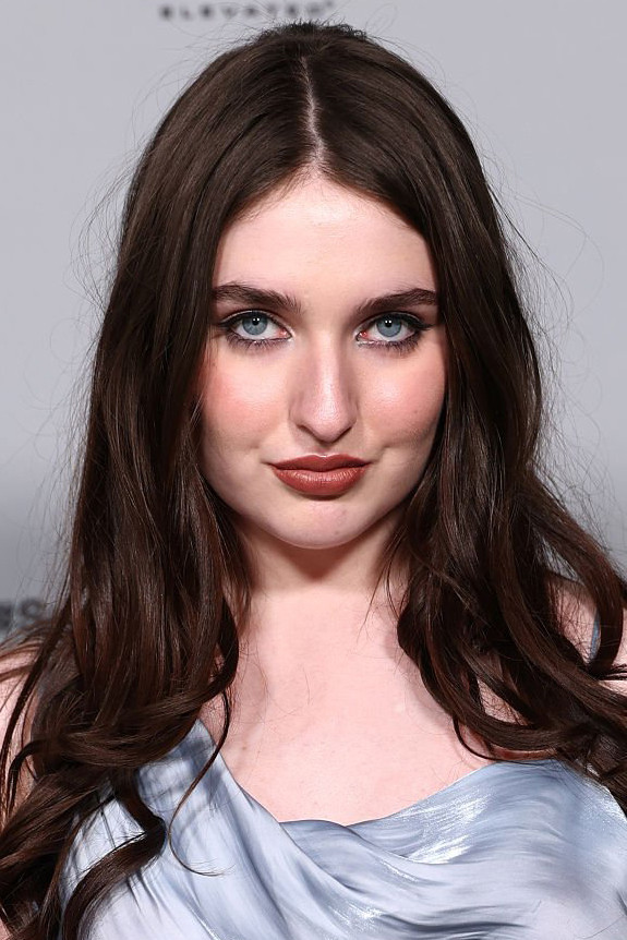 Marni Duggan backdrop