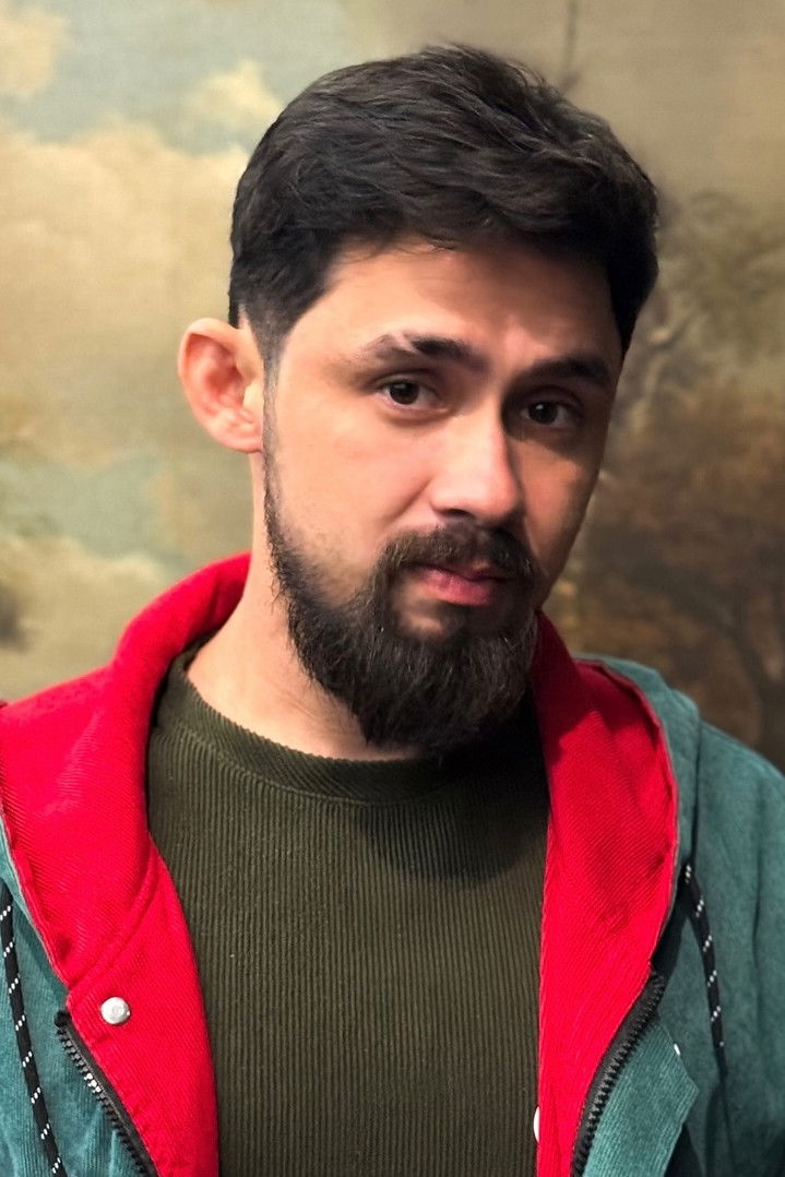 Guilherme Takshy backdrop