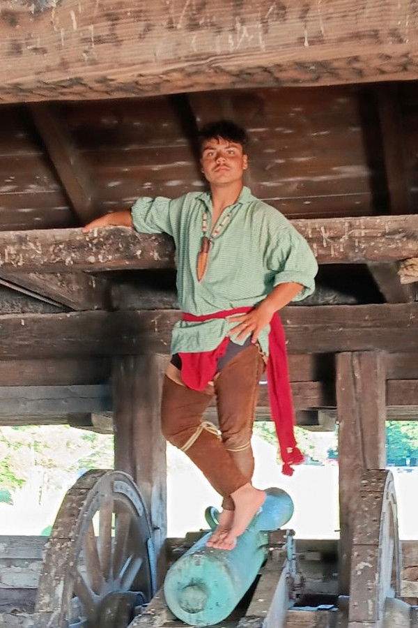 Javier Degraffenreid backdrop