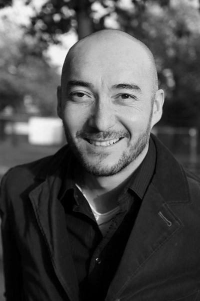 Elias Ferkin backdrop