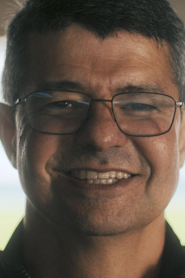 Alexandre Agulha backdrop