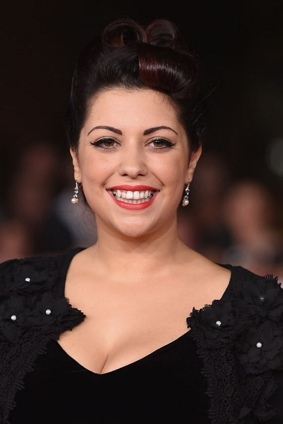 Letizia Ciampa backdrop