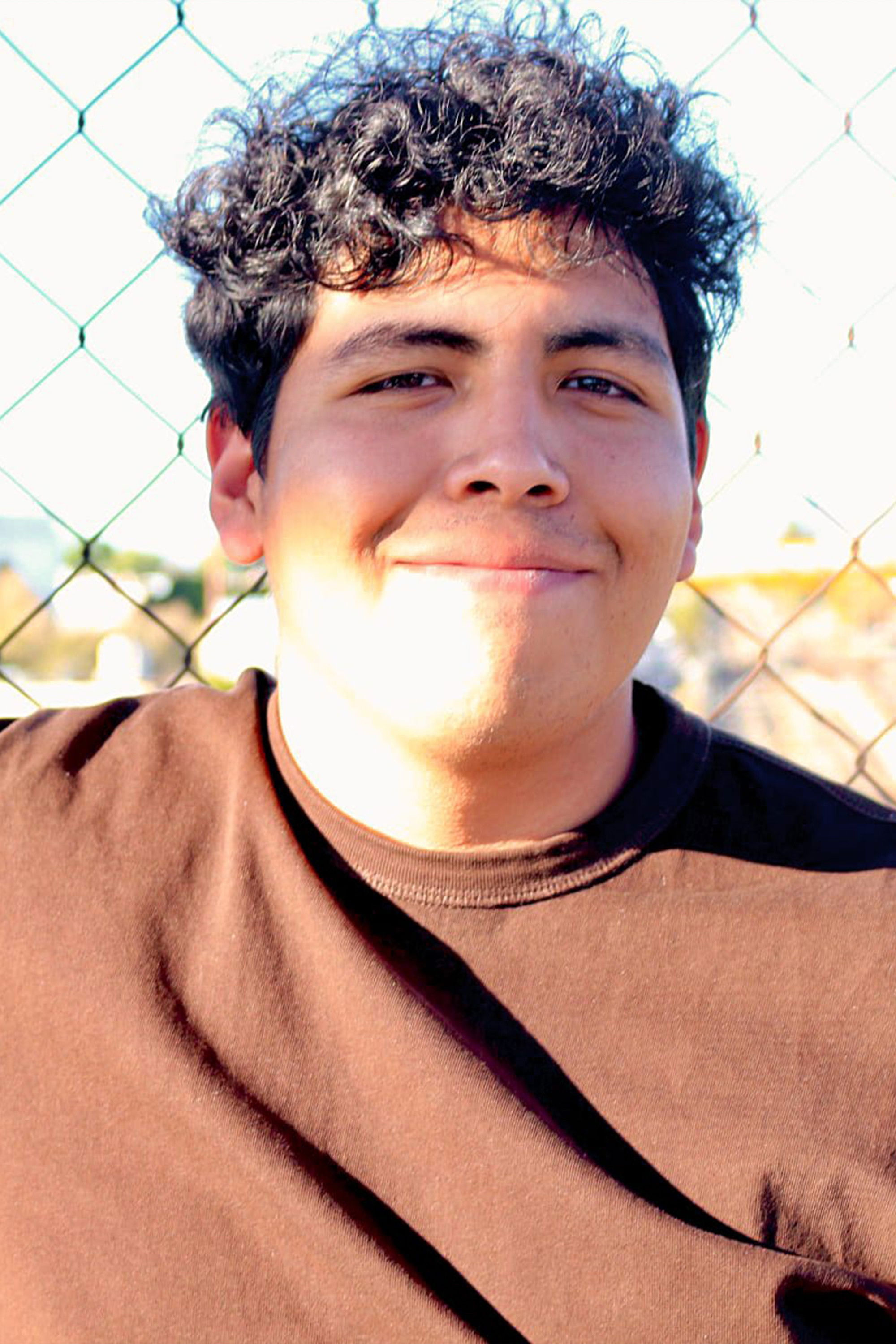 Diego Flores backdrop