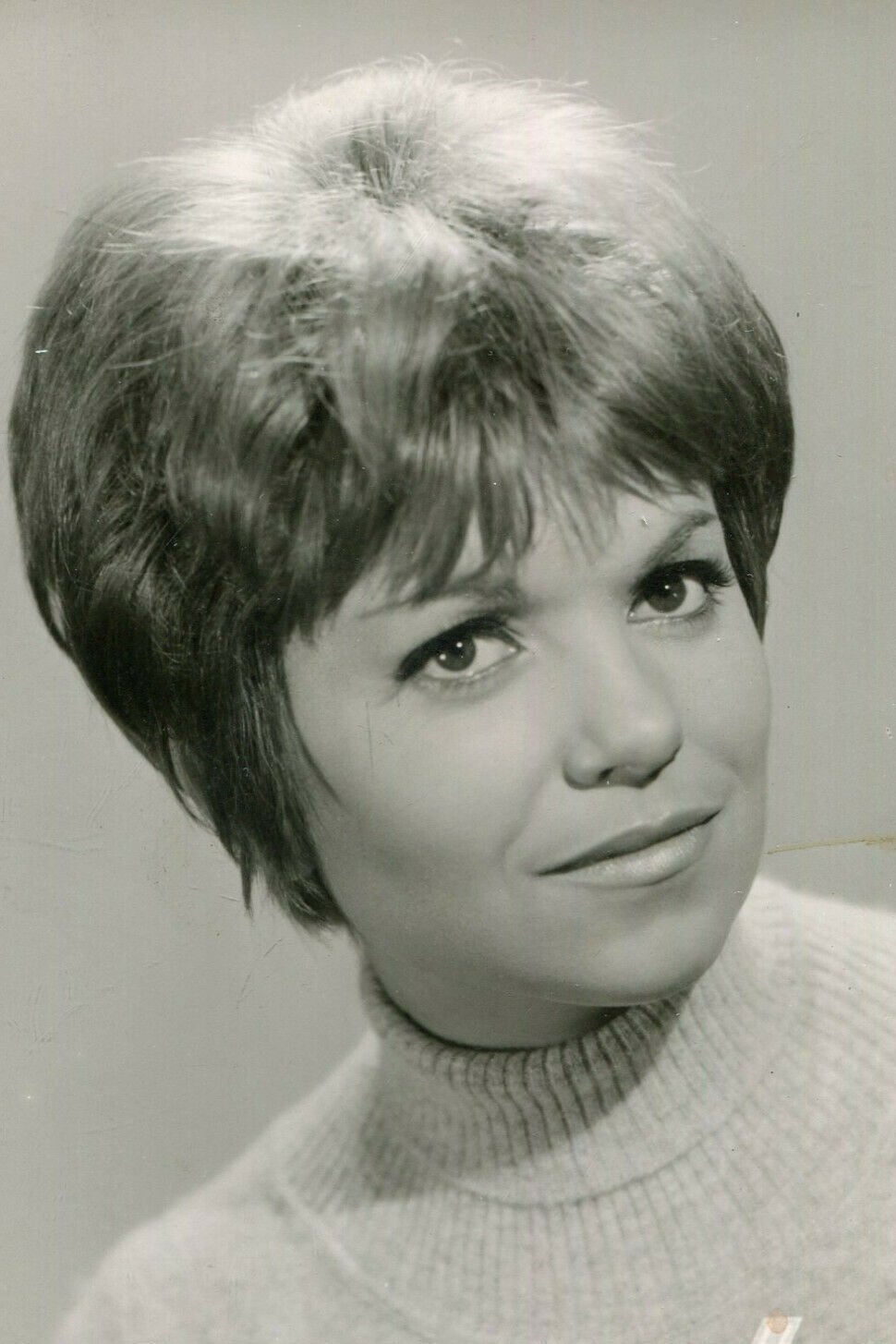 Arlette Mirapeu backdrop