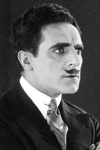 Jean De Briac backdrop