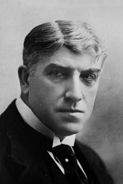 Lucien Guitry backdrop