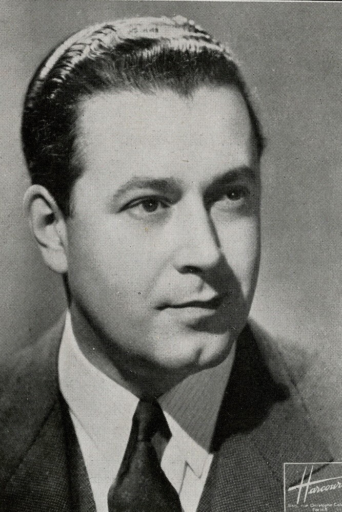 Roger Bourdin backdrop