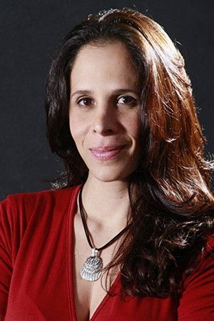 Claudia Castello backdrop