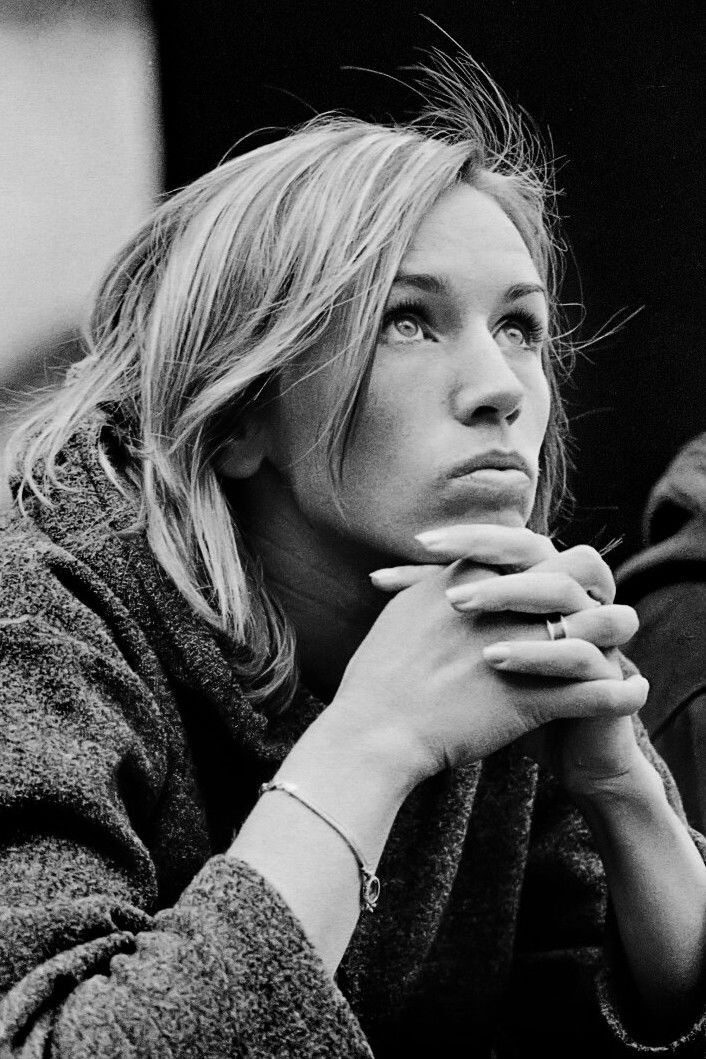 Viktorija Kuodytė backdrop