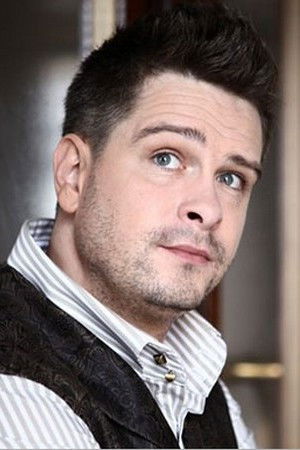 Michał Lewandowski backdrop