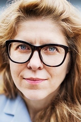 Anna Jadowska backdrop