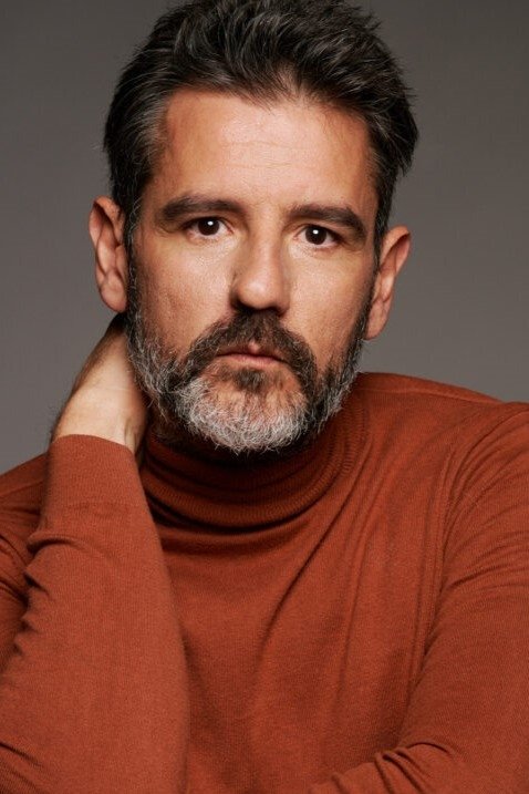 Antonio Hortelano backdrop