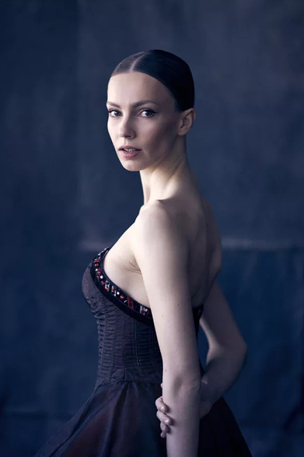 Bleuenn Battistoni backdrop