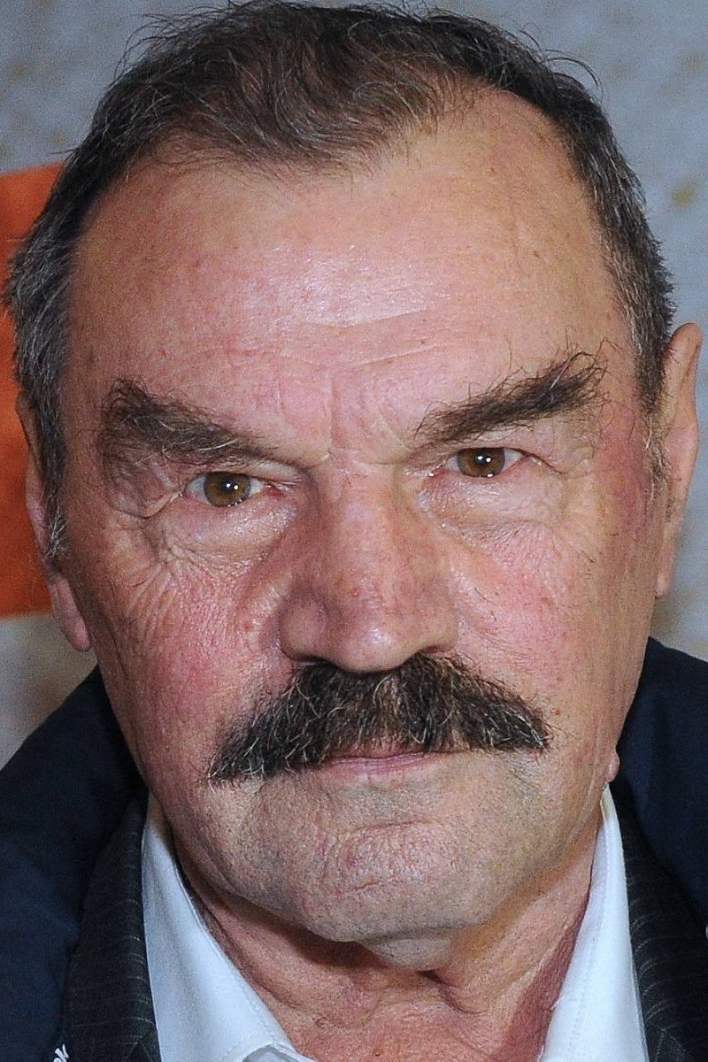 Pyotr Zaychenko backdrop