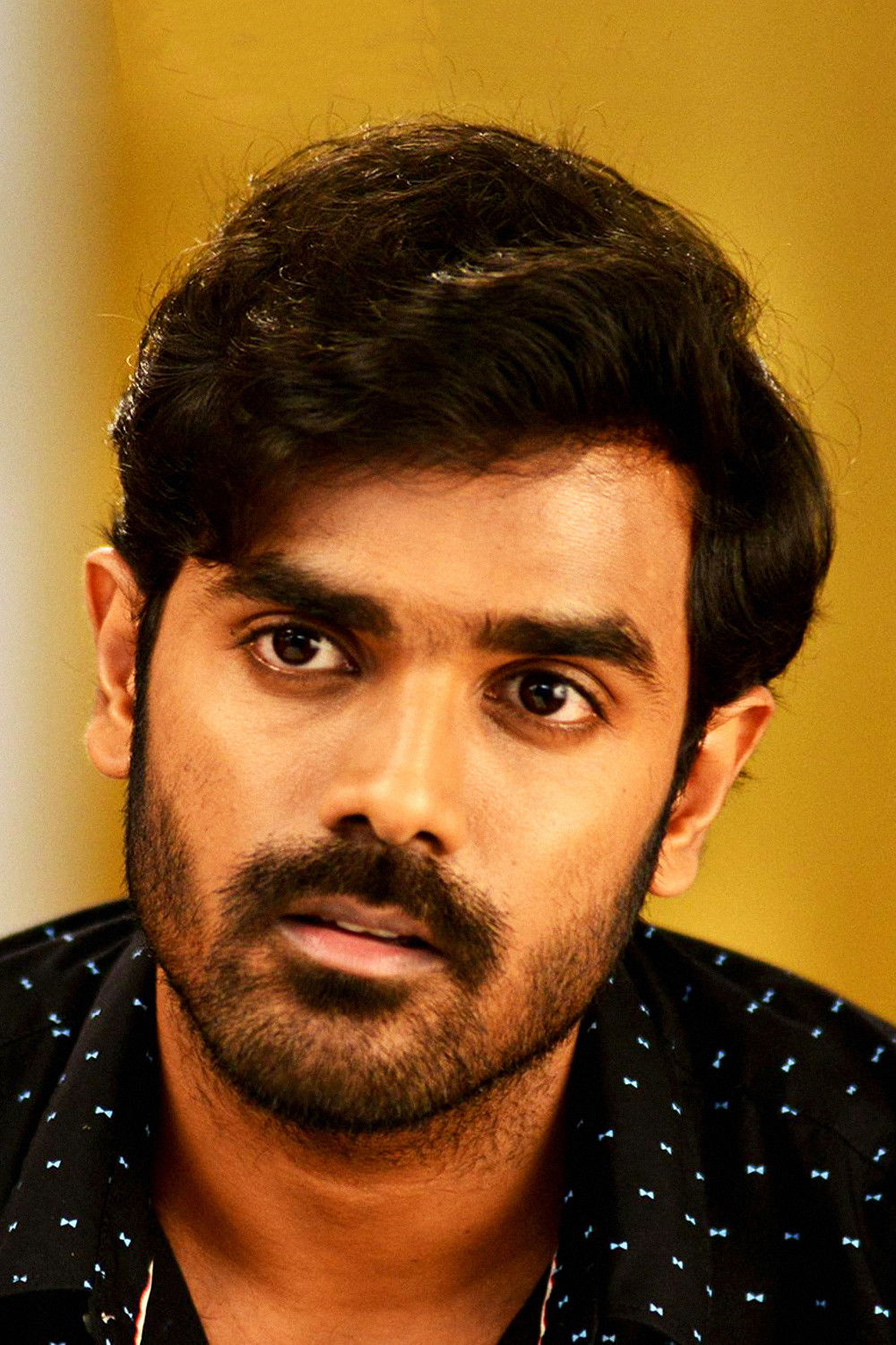 Sadan Hasan backdrop